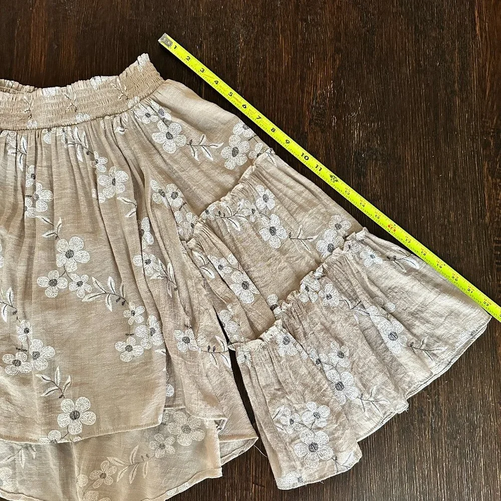 UMGEE USA Tan Flowy Off-the-Shoulder Top (Small) - Flowy Boho Chic - Picture 11 of 11